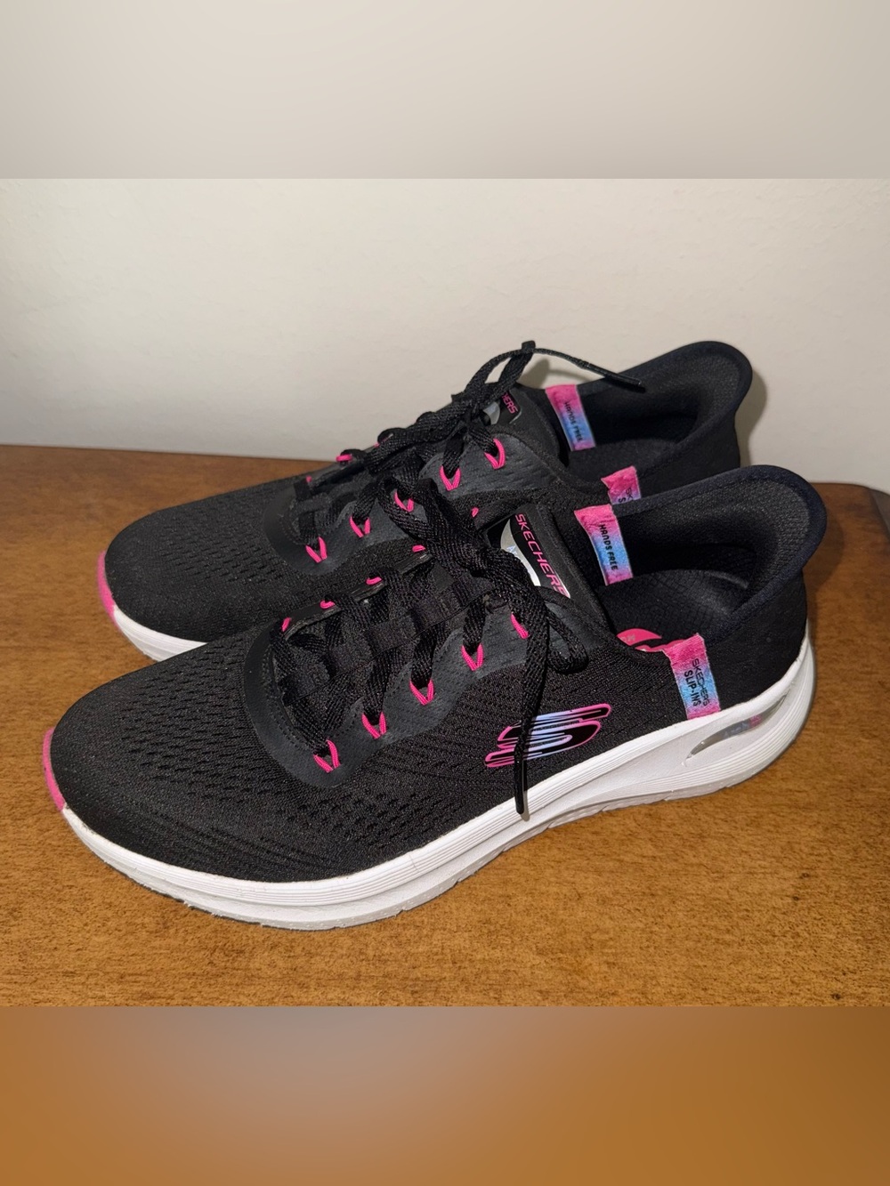 Skechers Women's Arch Fit Easy Chic Hands Free Slip-in Shoes